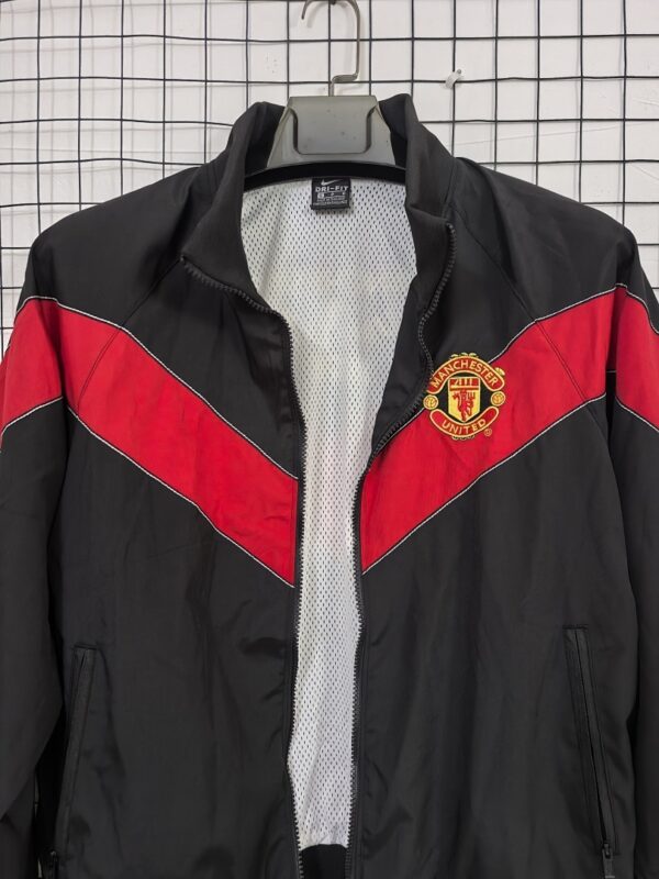 Manchester United BLack Retro Windbreaker