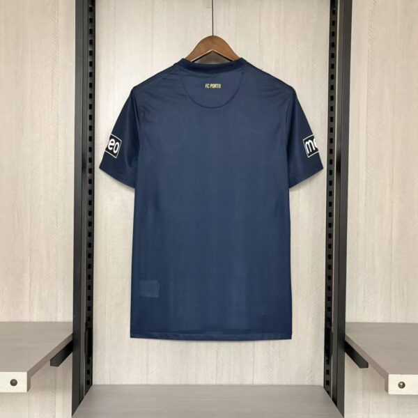 Retro 2011-12 Porto Away Jersey