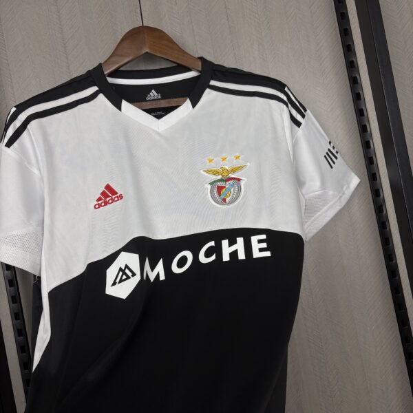 Retro 2013-14 Benfica Away Jersey