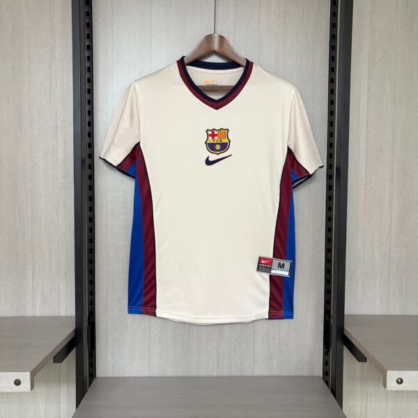 Retro Barcelona 1998-99 Away Jersey