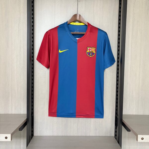 Retro Barcelona 2006-07 Home Jersey