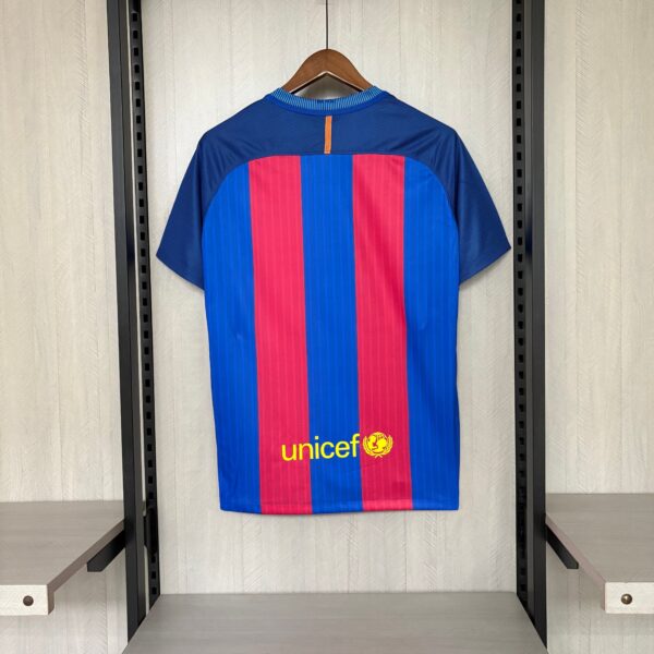 Retro Barcelona 2016-17 home jersey