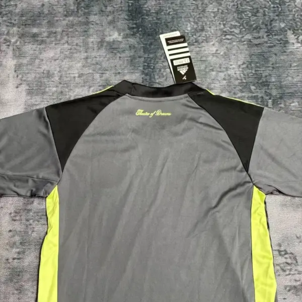 Kids 2025-26 M-U Grey