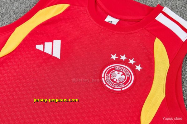 Germany Red Sleeveless Training Vest +Shorts Set