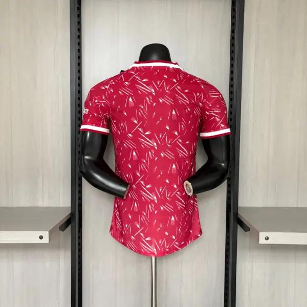Player version 2026-27 Liverpool jersey