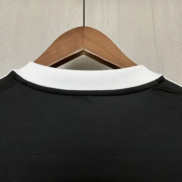 2024-25 Fulham away jersey