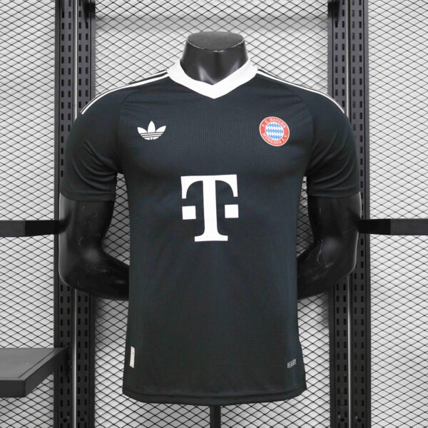 Bayern Munich Black GoalKeeper Kit Player Version Shirt Soccer