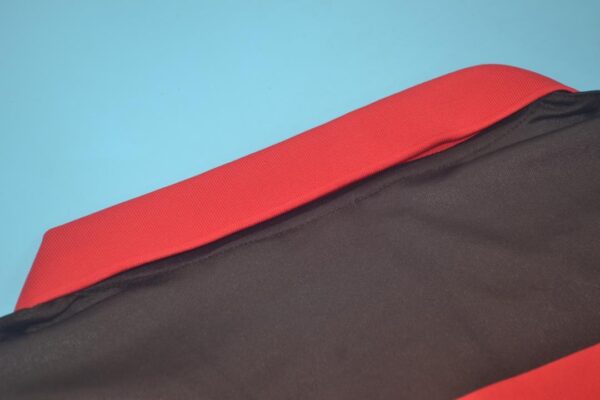 1982 Flamenco home red and black