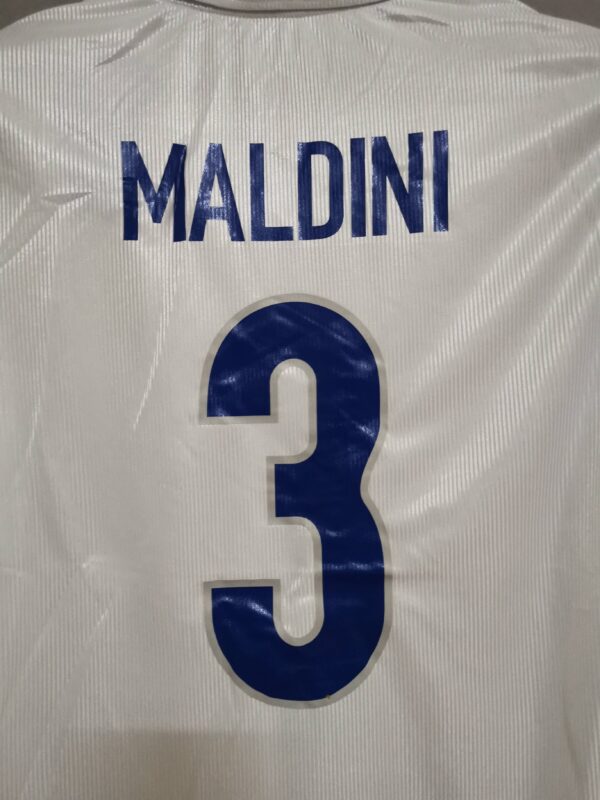 1998 Italy away