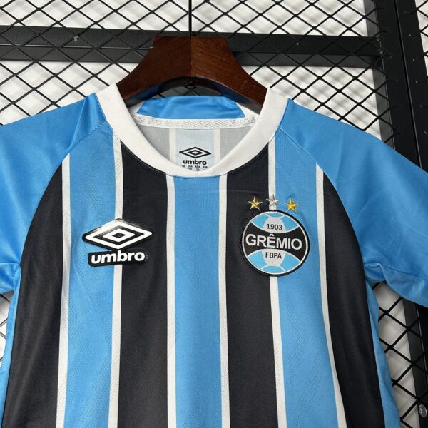 Gremio Home Kid Kits Youth Apparels