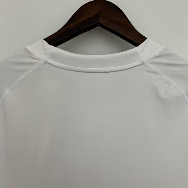 2000 Italy away white