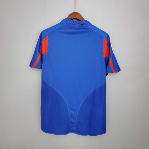 2004 France home