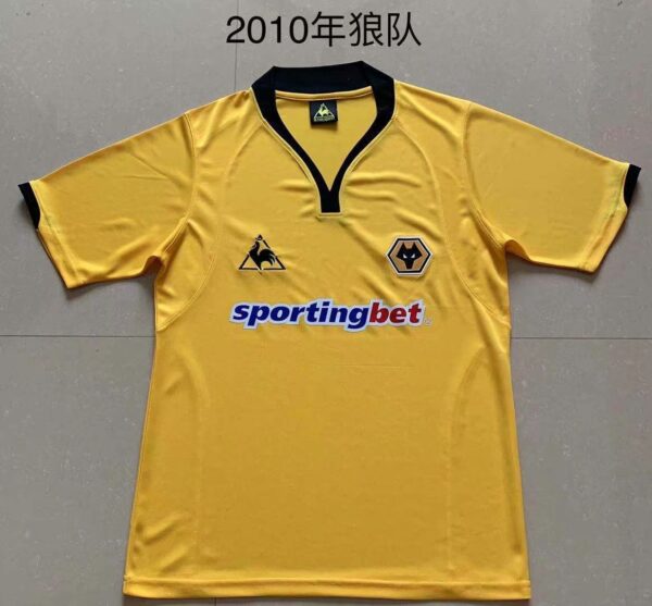 2010 Wolverhampton home
