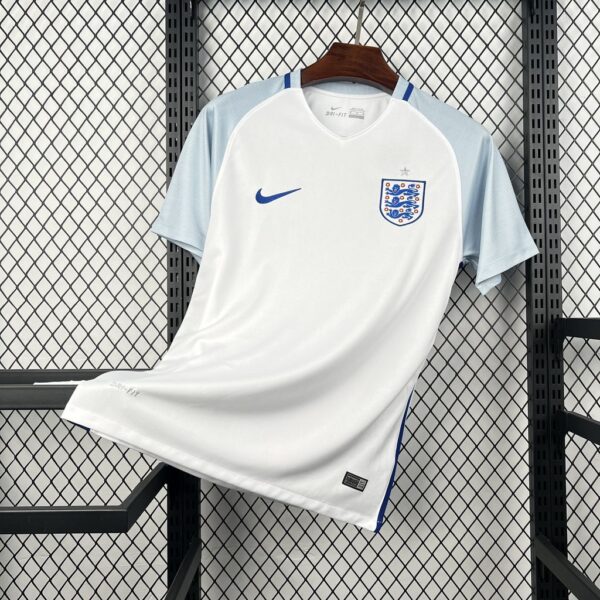 2016 England Home Retro Kit Vintage T-Shirt