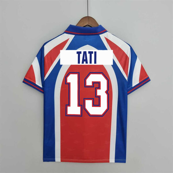 98 La Católica away