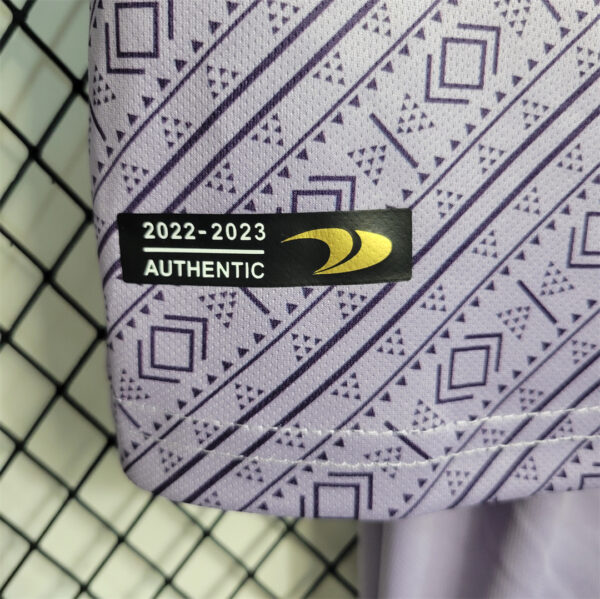 Saudi Al-Nassr third away kids kit
