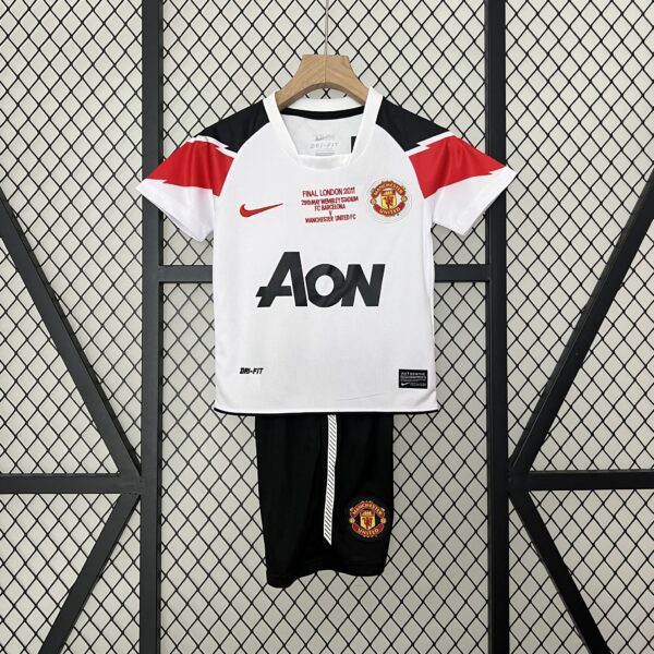 Manchester United Away Champions League Retro Kid Kits Youth Apparels