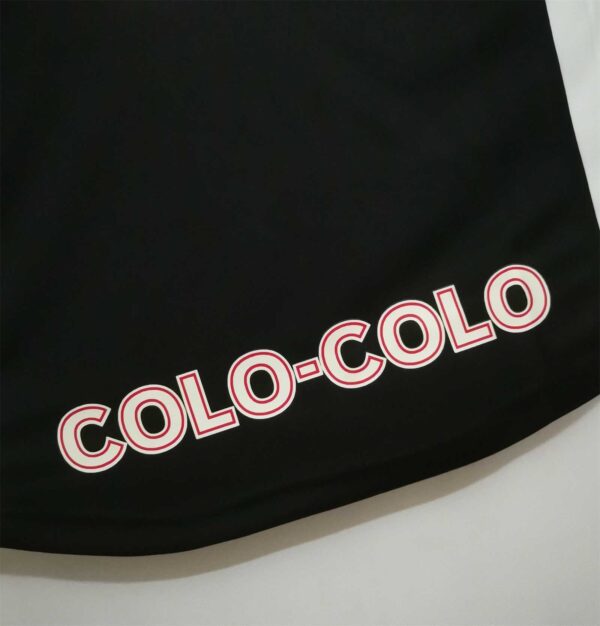 Colo-Colo away
