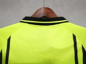 Dortmund home yellow