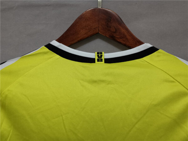 Dortmund home yellow1684404454000