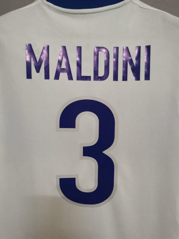 Italy away white