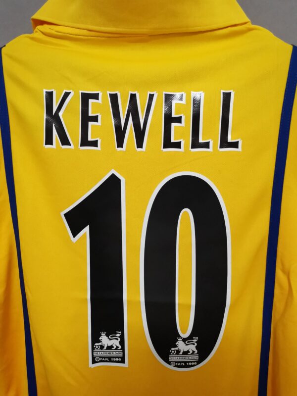 Leeds United yellow away