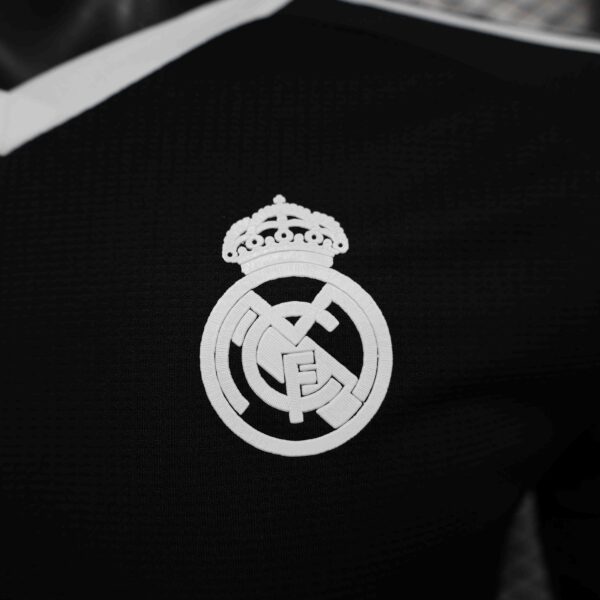 Real Madrid Black GoalKeeper Kit Player Version Shirt Soccer