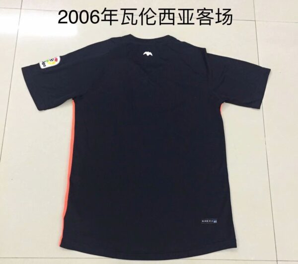 Valencia away black