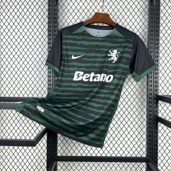 Sporting Lisbon Green Goalkeeper Kit Football T-Shirts