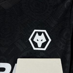 Wolves Black Goalkeeper Shirt Football Apparels