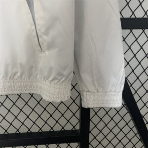 PSG reversible windbreaker white