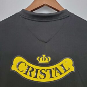 06 Colo-Colo away