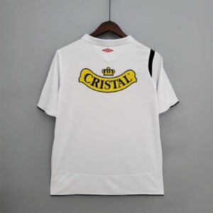 06 Colo-Colo home