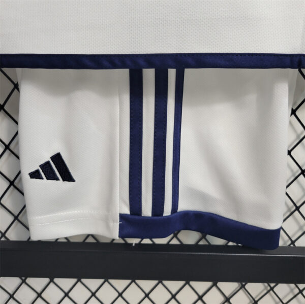 2023 Italy away kids kit