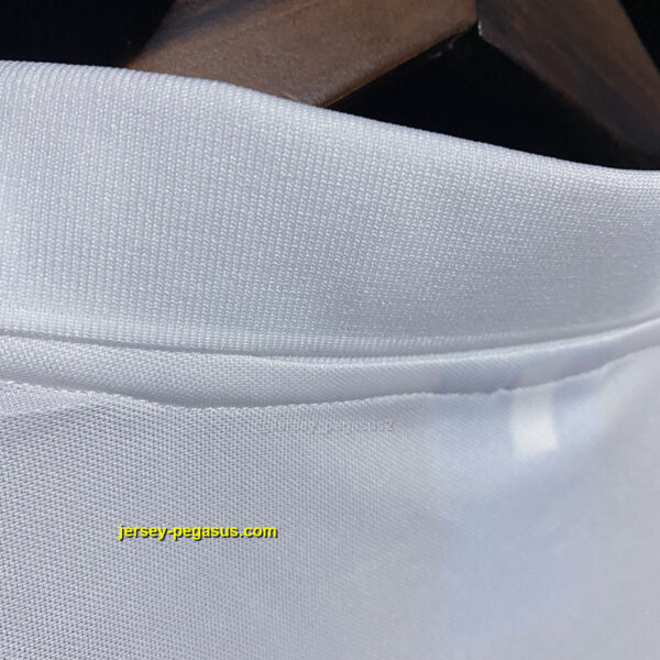 Retro 1980 M-u away white