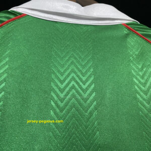 Retro 1994 Bolivia Green