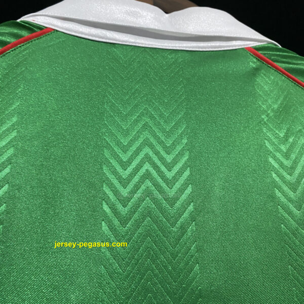 Retro 1994 Bolivia Green