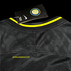 Retro Inter Milan third away