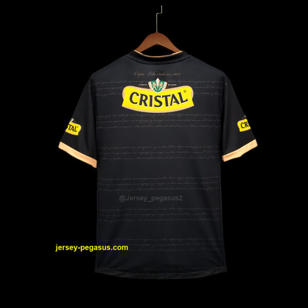 Retro colo colo 2011 away