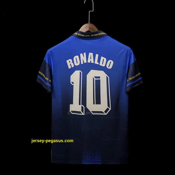 Vintage Inter Ronaldo Version