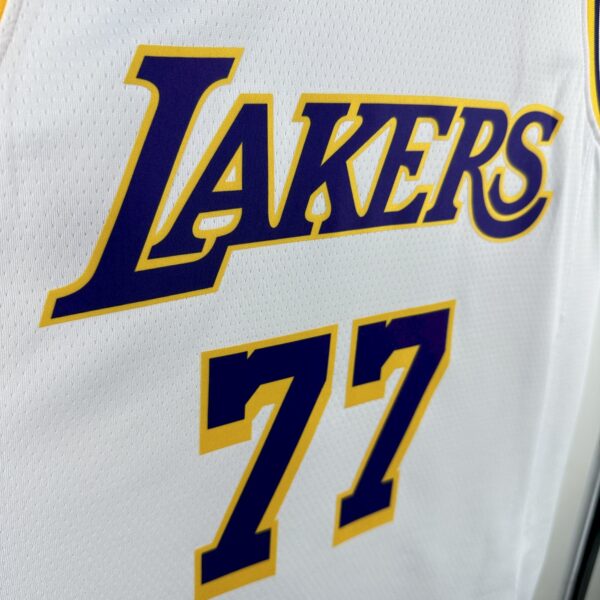 Los Angeles Lakers 2023-24 Association Edition DONCIC#77