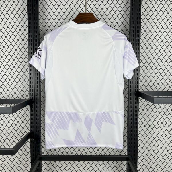 Manchester United 2025-26 Away Jersey