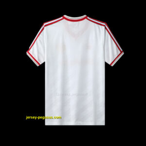 Retro Manchester United Away