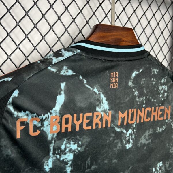 Bayern Munich 2024-25 Away Jersey