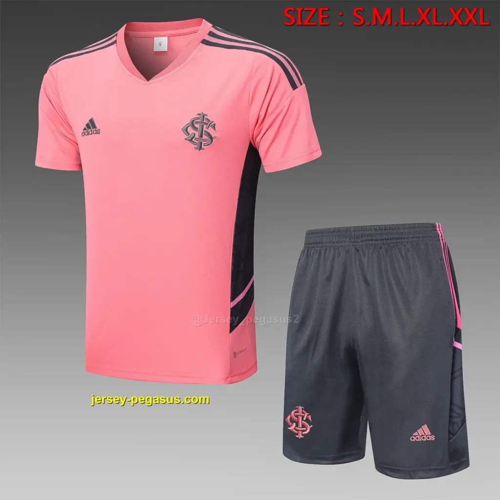Short-sleeved 2223 Brazilian International Pink (with cropped pants)