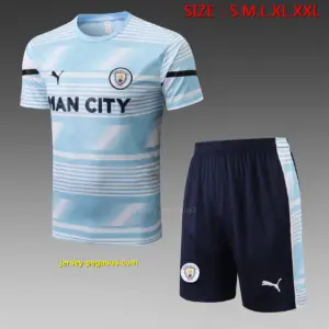 Short-sleeved 2223 Manchester City light blue (with cropped pants) (2)