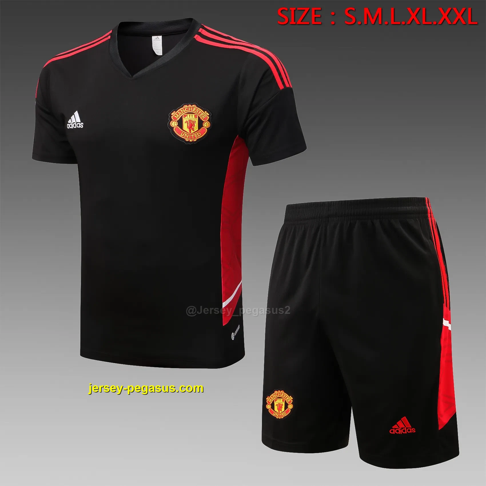 Short-sleeved 2223 Manchester United black (with five-length pants) Short-sleeved 2223 Manchester United black (with five-length pants)