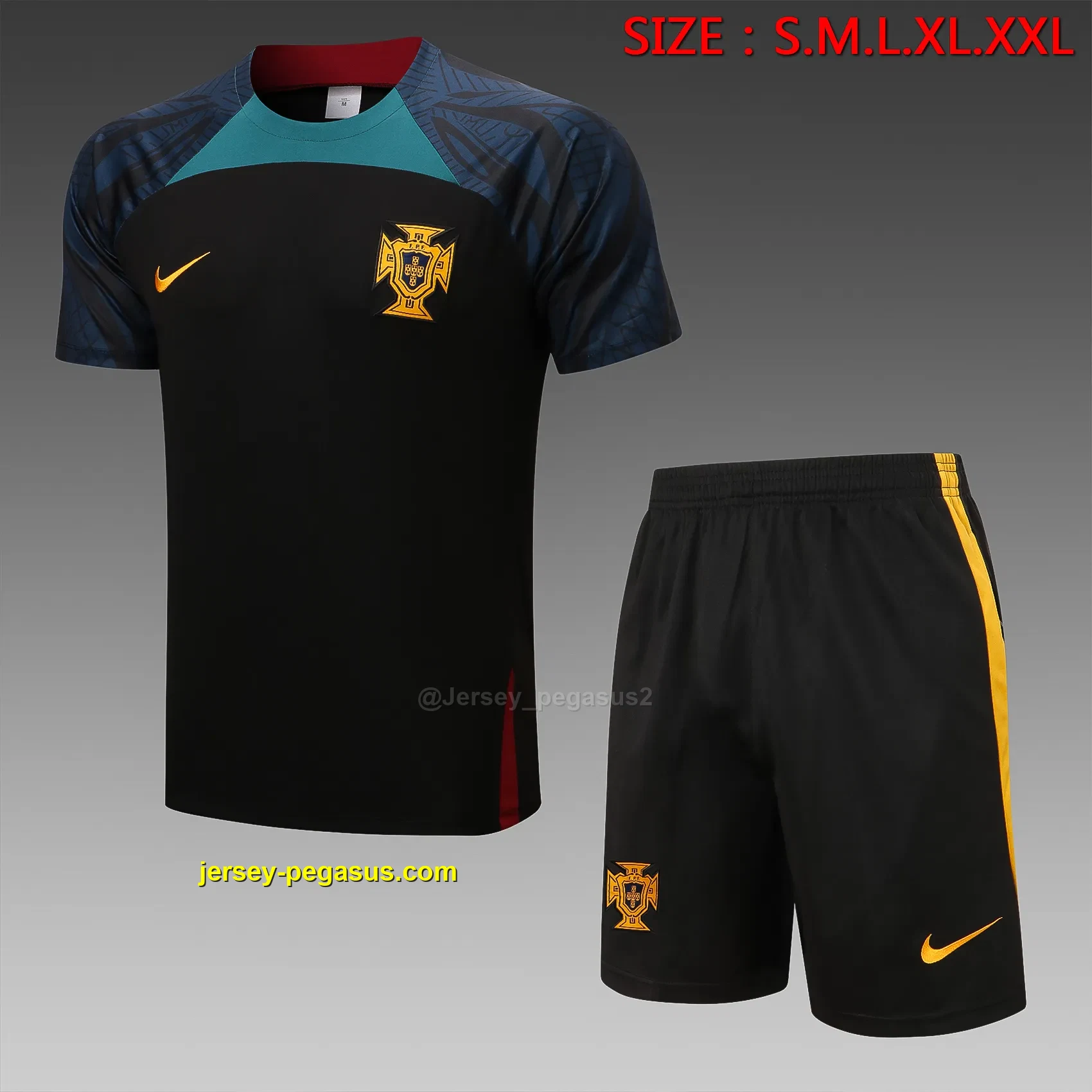 Short-sleeved 2223 Portuguese black (with cropped pants) Short-sleeved 2223 Portuguese black (with cropped pants)