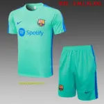 Short-sleeved 2324 Barcelona light green (with cropped pants)