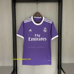 Retro 2016-17 Real Madrid away